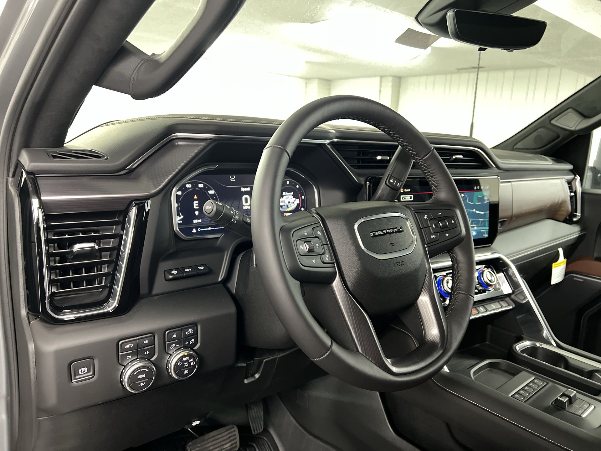 2025 GMC Sierra 3500 HD Denali Ultimate