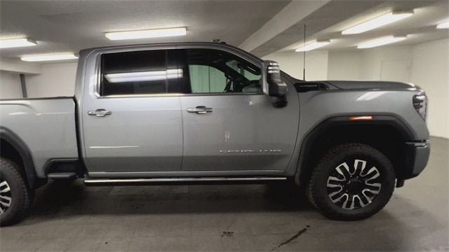 2025 GMC Sierra 3500 HD Denali Ultimate