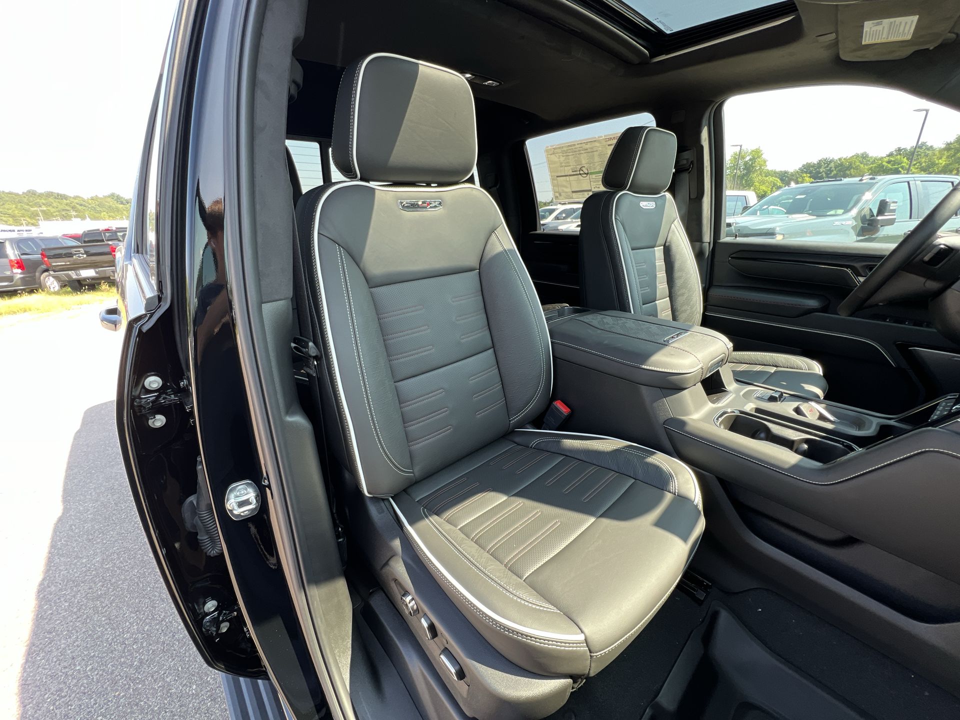 2025 GMC Sierra 2500 HD AT4X