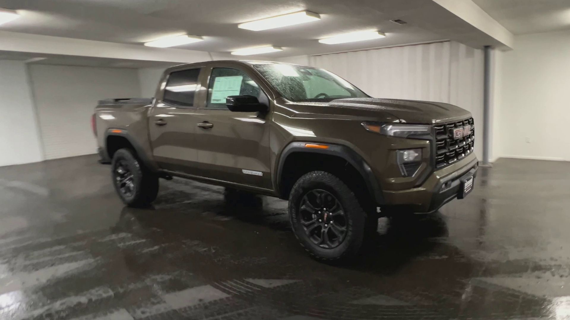 2025 GMC Canyon Elevation