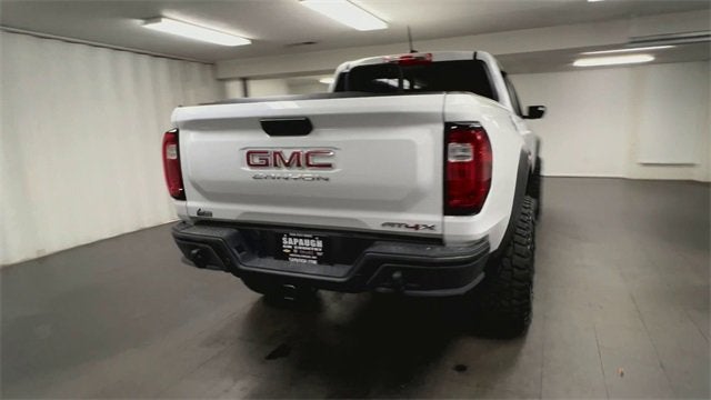 2024 GMC Canyon AT4X