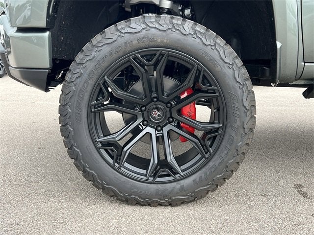 2025 GMC Sierra 1500 AT4