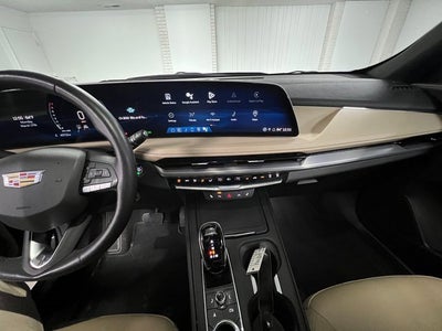 2024 Cadillac XT4 Luxury