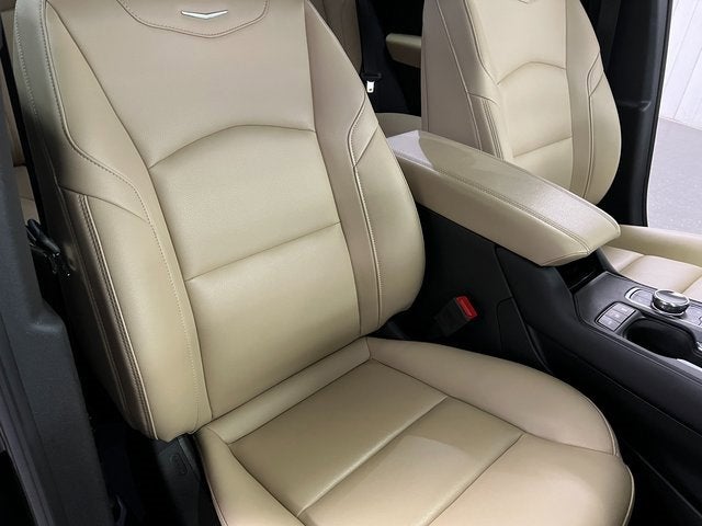 2024 Cadillac XT4 Luxury