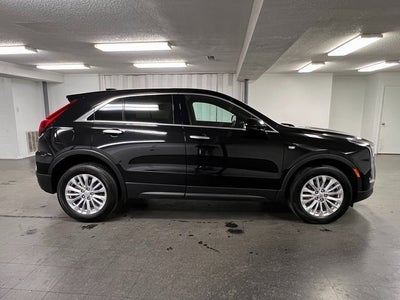 2024 Cadillac XT4 Luxury