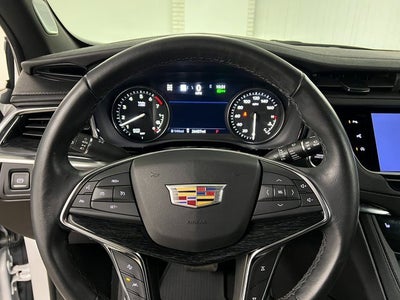 2022 Cadillac XT5 Premium Luxury