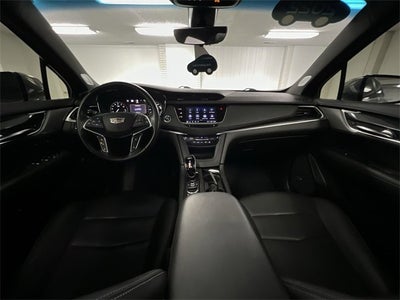 2022 Cadillac XT5 Premium Luxury
