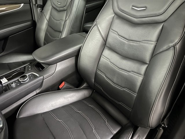 2023 Cadillac XT6 Sport