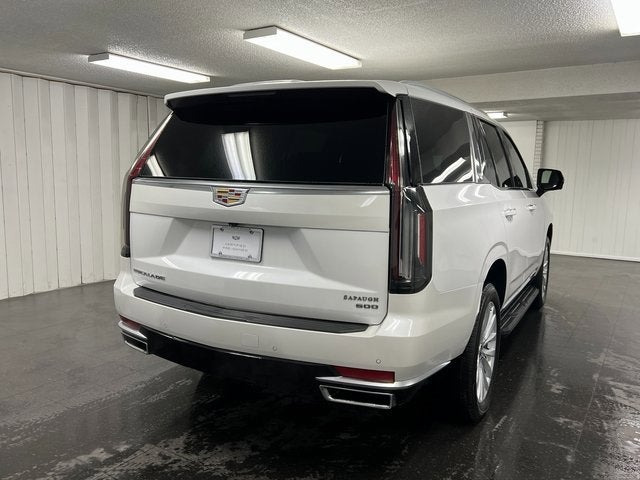 2024 Cadillac Escalade Luxury