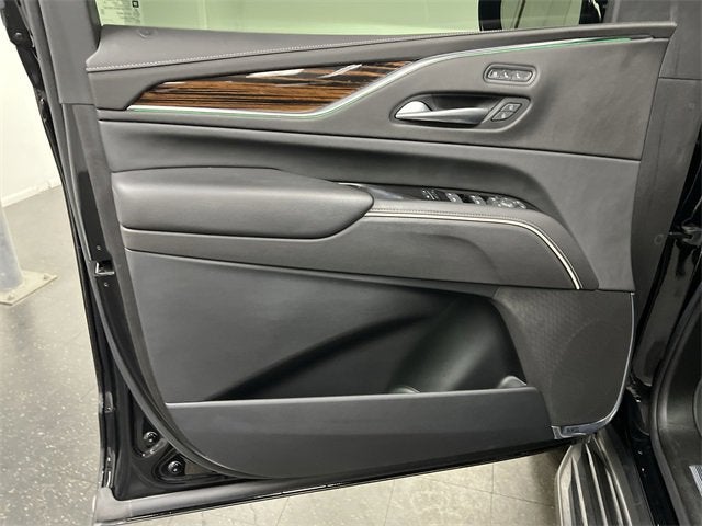 2021 Cadillac Escalade ESV Premium Luxury