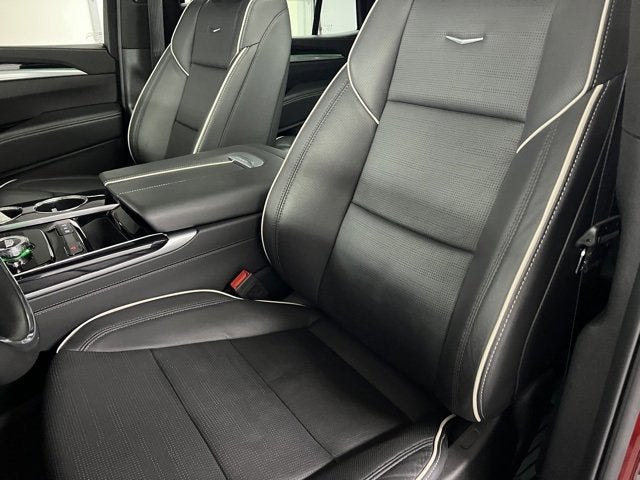 2025 Cadillac Escalade Sport