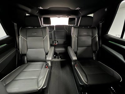 2025 Cadillac Escalade Sport