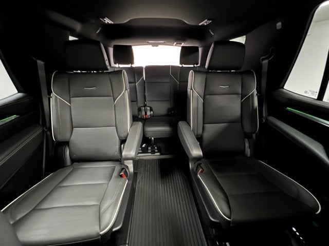 2025 Cadillac Escalade Sport