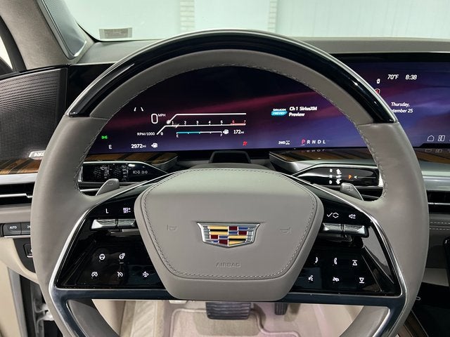 2025 Cadillac Escalade Sport Platinum