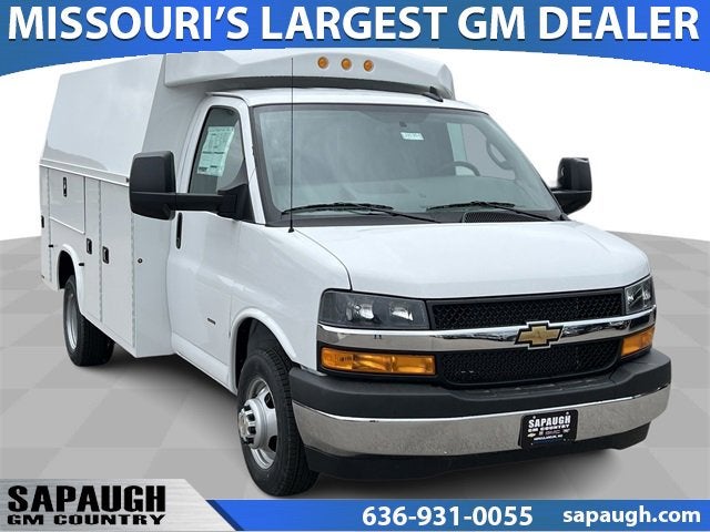 2024 Chevrolet Express Cutaway 3500 1WT