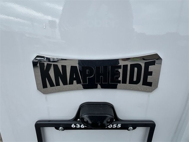 2024 Chevrolet Express Cutaway 3500 1WT