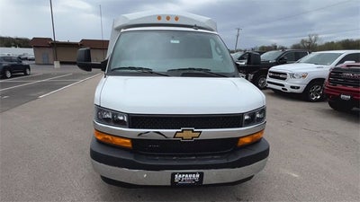 2024 Chevrolet Express Cutaway 3500 1WT