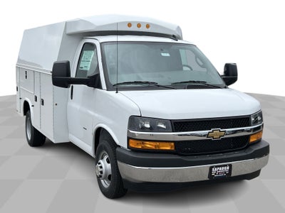 2024 Chevrolet Express Cutaway 3500 1WT