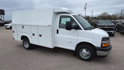 2024 Chevrolet Express Cutaway 3500 1WT