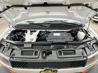 2024 Chevrolet Express Cutaway 3500 1WT