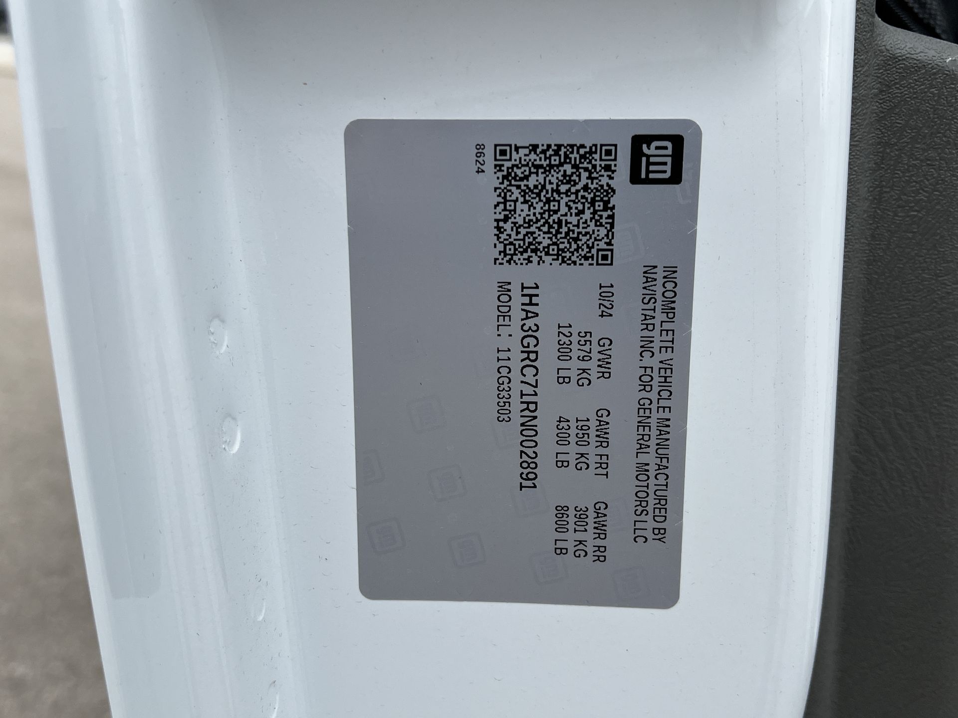 2024 Chevrolet Express Cutaway 3500 1WT