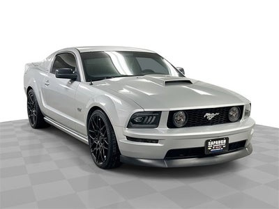 2006 Ford Mustang GT Deluxe