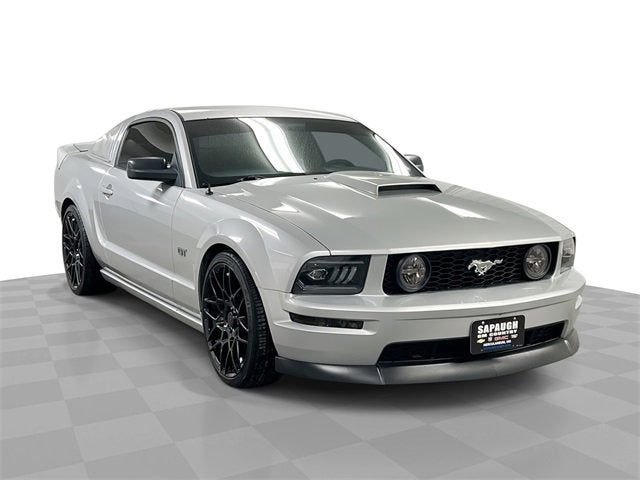 2006 Ford Mustang GT Deluxe