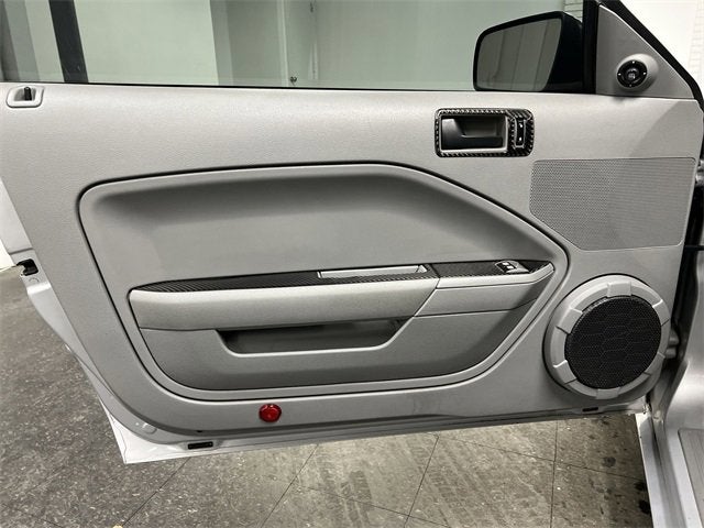 2006 Ford Mustang GT Deluxe