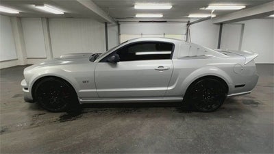 2006 Ford Mustang GT Deluxe
