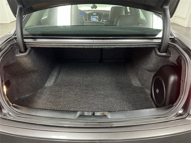 2023 Chrysler 300 Touring L