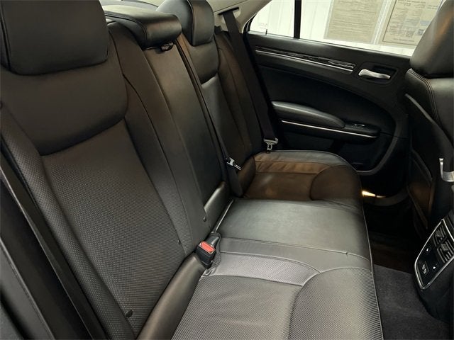 2023 Chrysler 300 Touring L