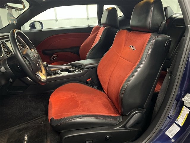 2016 Dodge Challenger R/T Plus