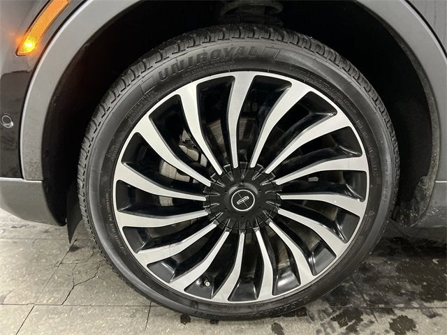 2022 Lincoln Nautilus Black Label