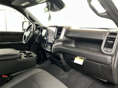 2025 RAM 2500 Tradesman Crew Cab 4x4 6'4" Box