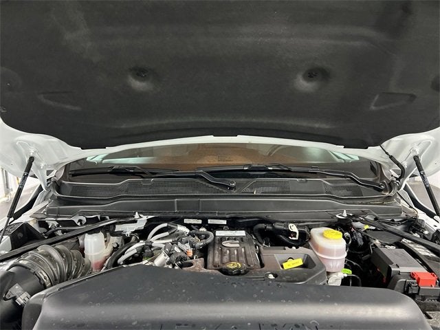 2025 RAM 2500 Tradesman Crew Cab 4x4 6'4" Box