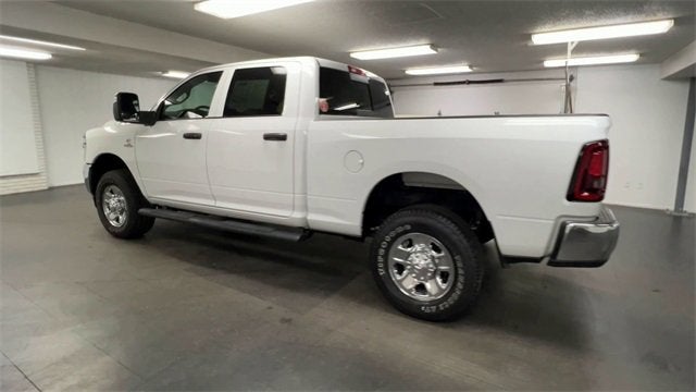 2025 RAM 2500 Tradesman Crew Cab 4x4 6'4" Box