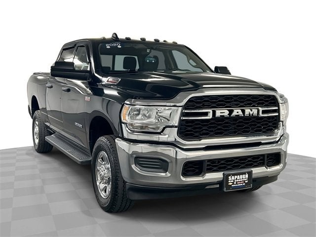 2020 RAM 2500 Tradesman Crew Cab 4X4 6'4" Box