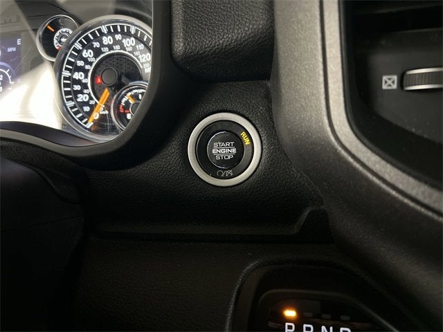 2020 RAM 2500 Tradesman Crew Cab 4X4 6'4" Box