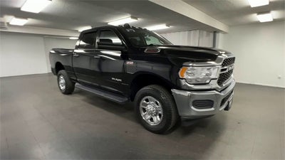 2020 RAM 2500 Tradesman Crew Cab 4X4 6'4" Box