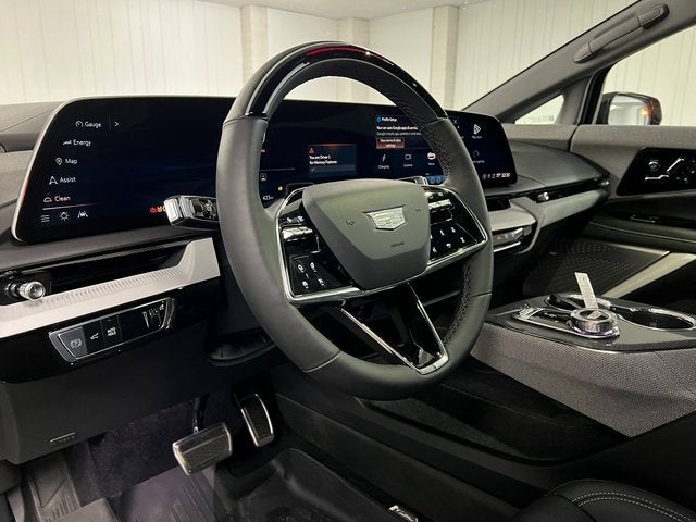 2025 Cadillac OPTIQ Sport 2