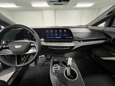 2025 Cadillac OPTIQ Sport 2