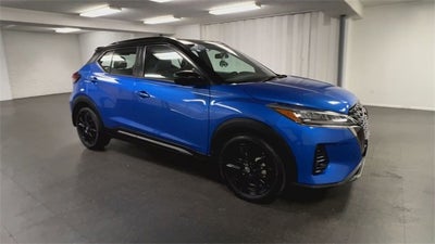 2024 Nissan Kicks SR Xtronic CVT