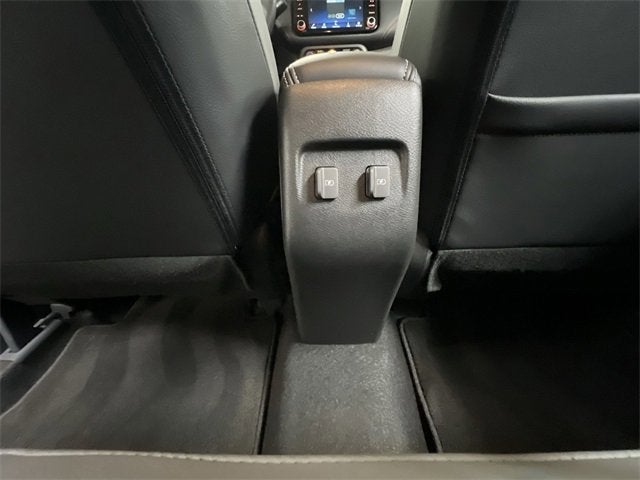 2024 Nissan Kicks SR Xtronic CVT