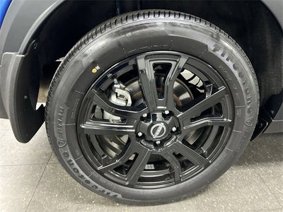 2024 Nissan Kicks SR Xtronic CVT