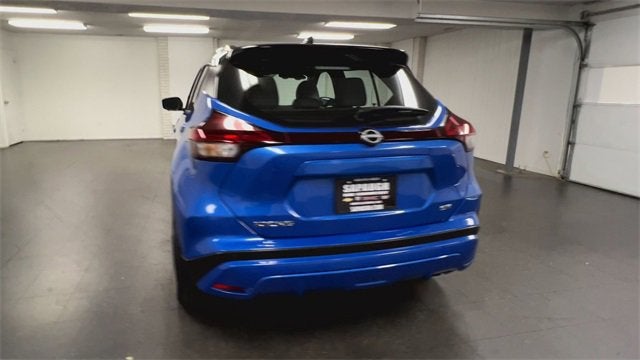 2024 Nissan Kicks SR Xtronic CVT