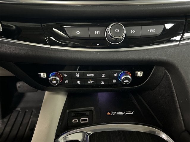 2022 Buick Enclave Avenir