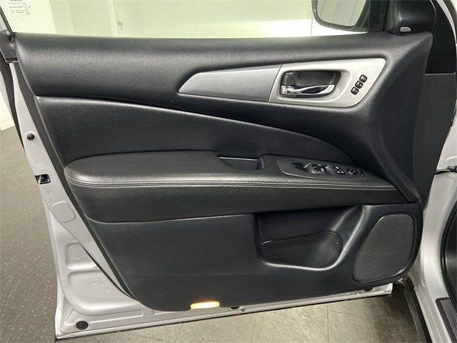 2020 Nissan Pathfinder SL 4WD