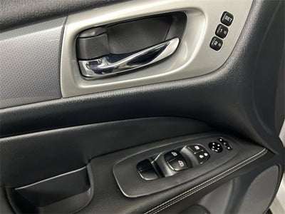 2020 Nissan Pathfinder SL 4WD