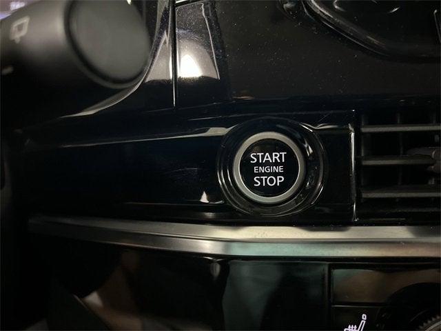 2023 Nissan Pathfinder SL FWD