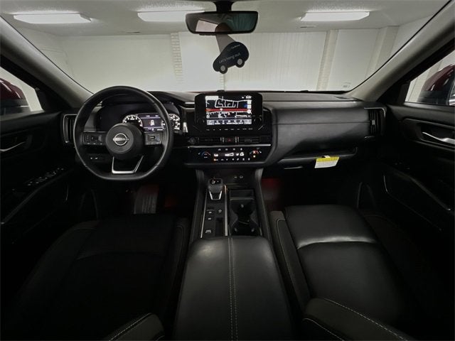 2023 Nissan Pathfinder SL FWD